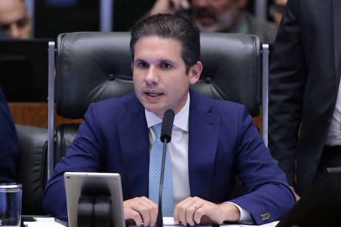 Motta escreveu que Salgado foi um dos mais notórios fotógrafos do mundo: Motta escreveu que Salgado foi um dos mais notórios fotógrafos do mundo: