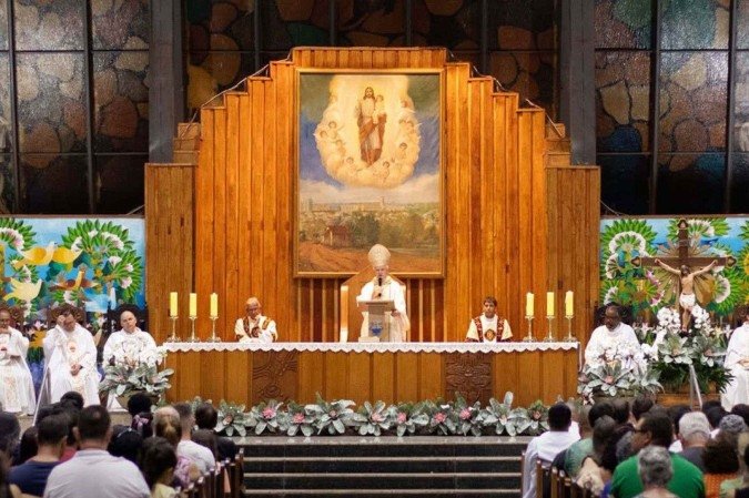 A Conferência Nacional dos Bispos do Brasil (CNBB) celebrou a notícia da elevação da Diocese - (crédito: Reprodução/Instagram/@diocese_sjrp) A Conferência Nacional dos Bispos do Brasil (CNBB) celebrou a notícia da elevação da Diocese - (crédito: Reprodução/Instagram/@diocese_sjrp)