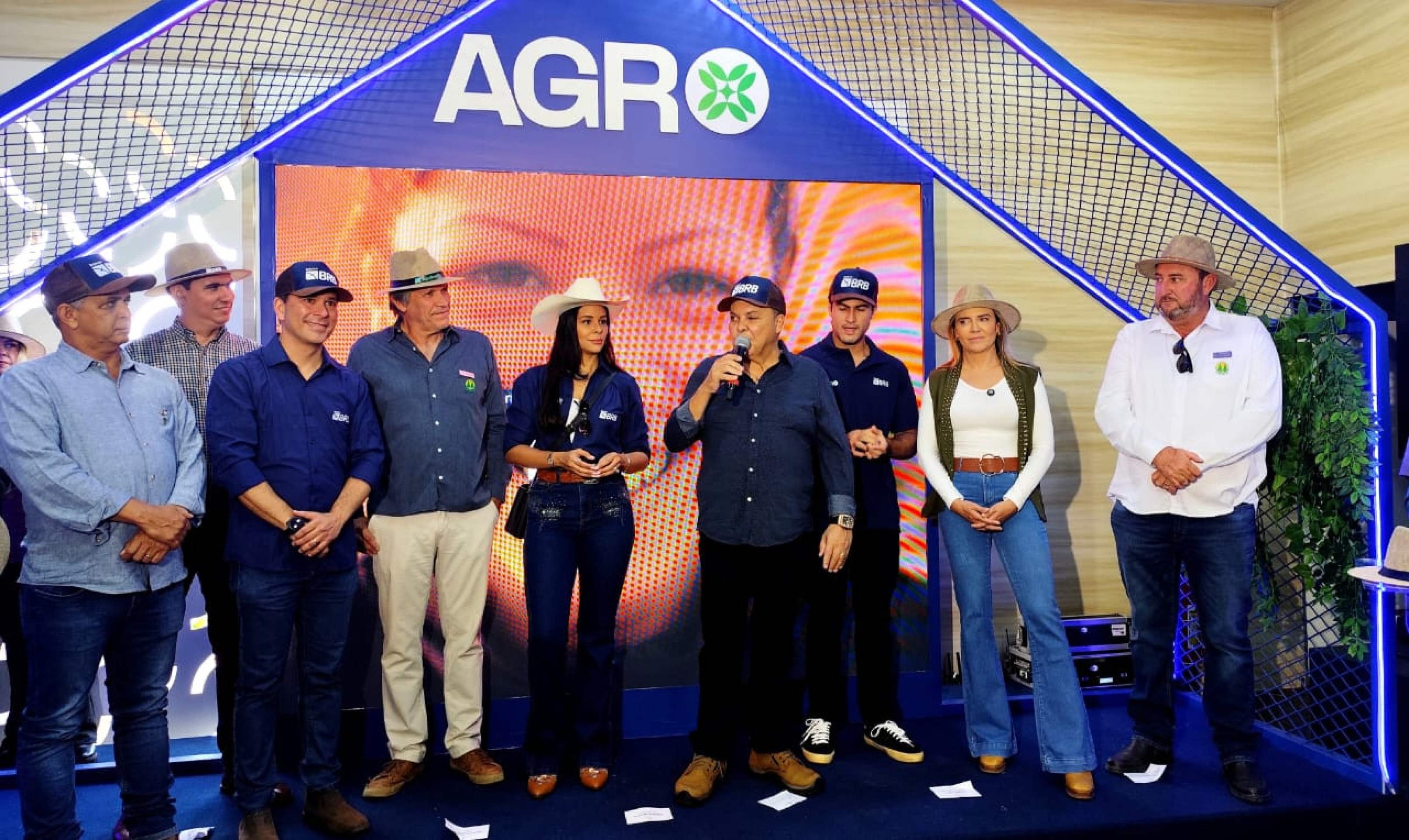 Ibaneis visita AgroBrasília e anuncia mais investimentos para o setor