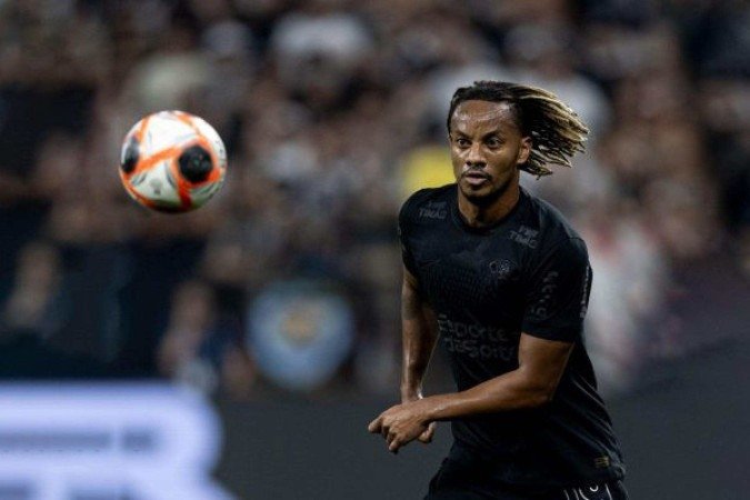 Carillo em ação pelo Timão - (crédito: Foto: Rodrigo Coca/Agência Corinthians) Carillo em ação pelo Timão - (crédito: Foto: Rodrigo Coca/Agência Corinthians)