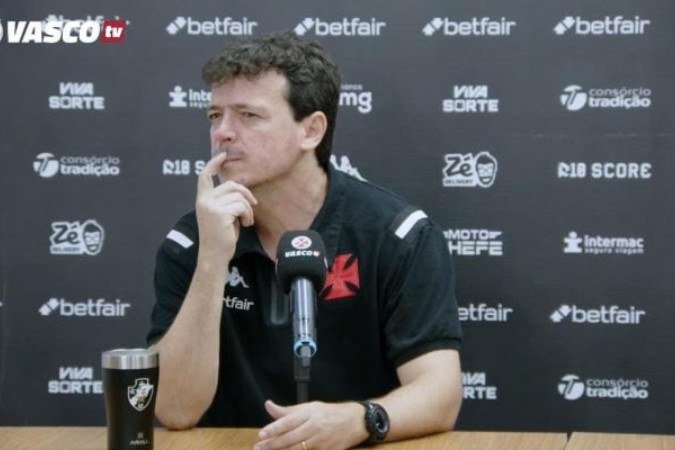 Diniz fez seu quarto jogo pelo Vasco nessa nova agem - (crédito: Foto: Reprodução Vasco TV) Diniz fez seu quarto jogo pelo Vasco nessa nova agem - (crédito: Foto: Reprodução Vasco TV)