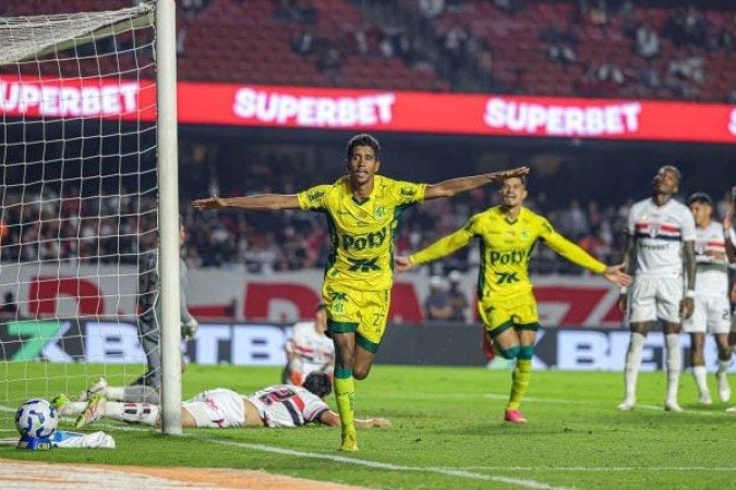 MIRASSOL - Mereceu a vitória. Mesmo fora de casa, não jogou na retranca e foi para cima. Aproveitou erros defensivos do São Paulo para fazer 2 a 0 - Nota 7,0 - Foto: JP Pinheiro/Agência Mirassol 