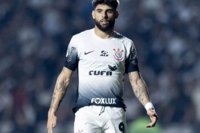 YURI ALBERTO - Completamente isolado. Não conseguiu realizar o pivô. No fim, andou em campo, sentindo muitas dores. Preocupa - NOTA: 5,0 - Foto: Rodrigo Coca/Agência Corinthians