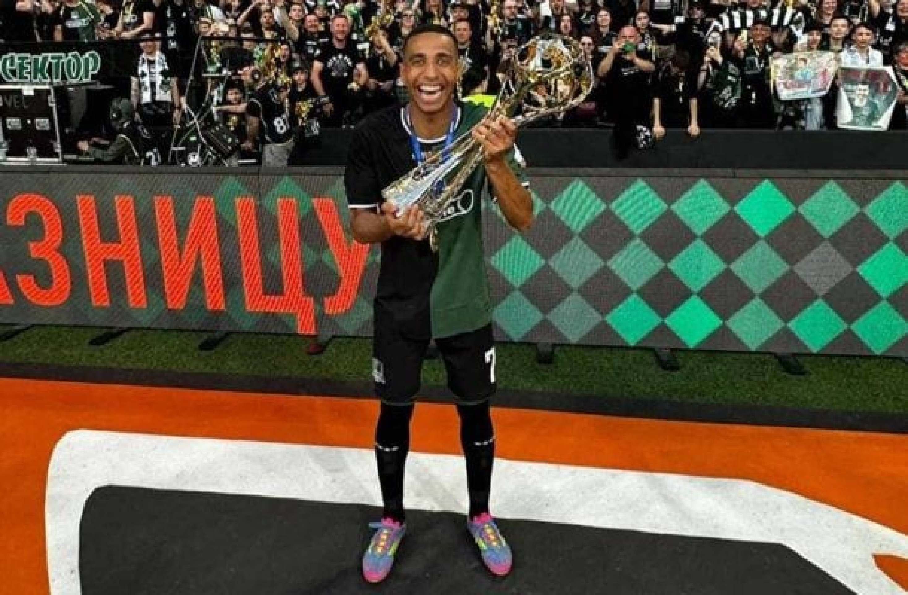 Ex-Botafogo, Victor Sá conquista título inédito do Russo pelo Krasnodar