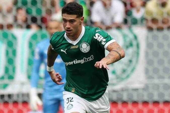 EMILIANO MARTÍNEZ - Fez um bom primeiro tempo, conseguindo fechar bem os espaços em meio a um Flamengo que teve maior posse de bola. Conseguiu ter superioridade nas divididas e teve bom aproveitamento nos passos. Nota: 5,5 - Foto: Cesar Greco/Palmeiras