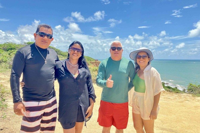 Moradores do Acre, os casais Mário 
e Regiane e Carlos e Aldenica sempre que podem voltam a João Pessoa
