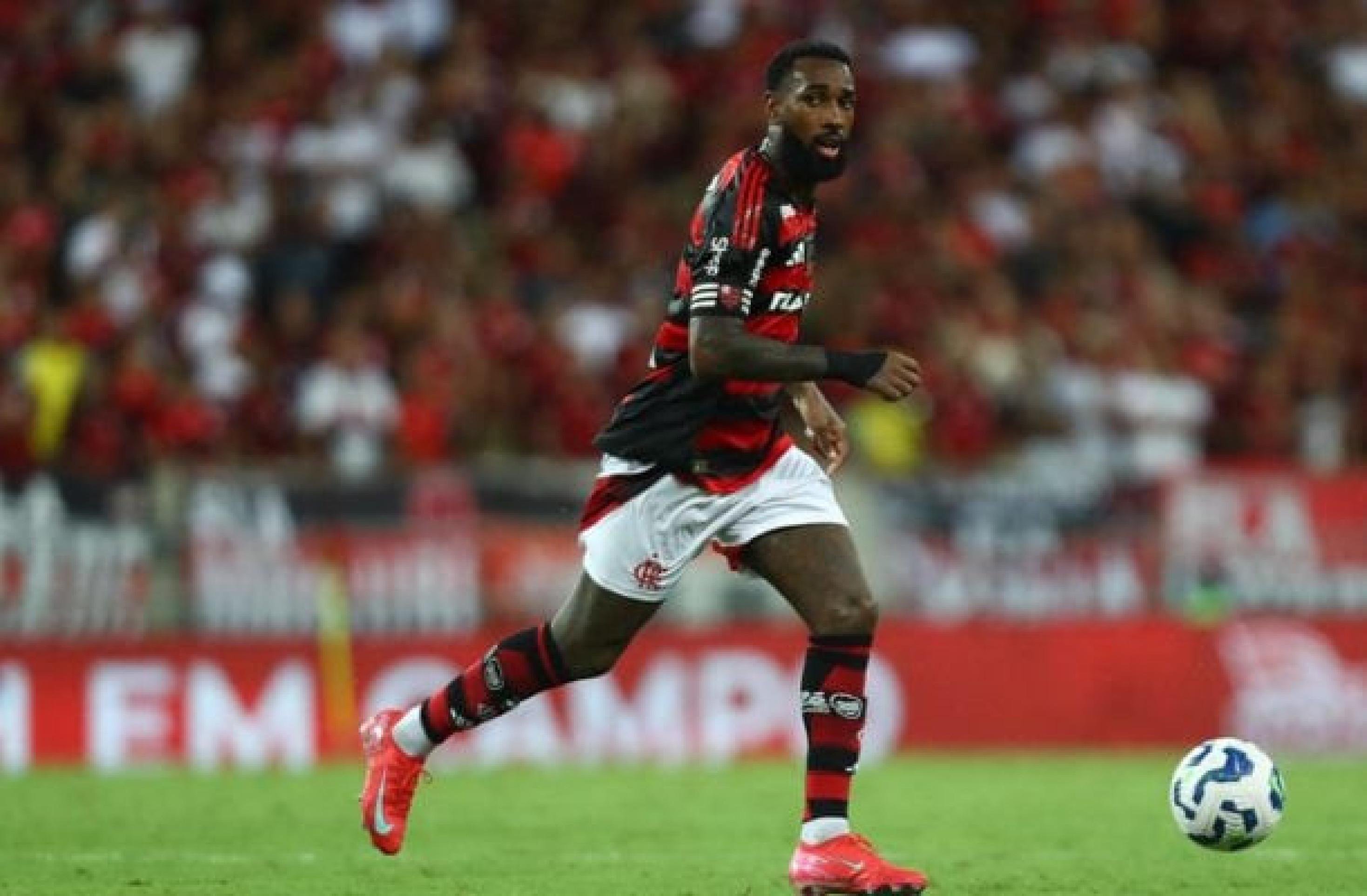 Dupla trabalha para retornar ao Flamengo pela Libertadores; Gerson preocupa
