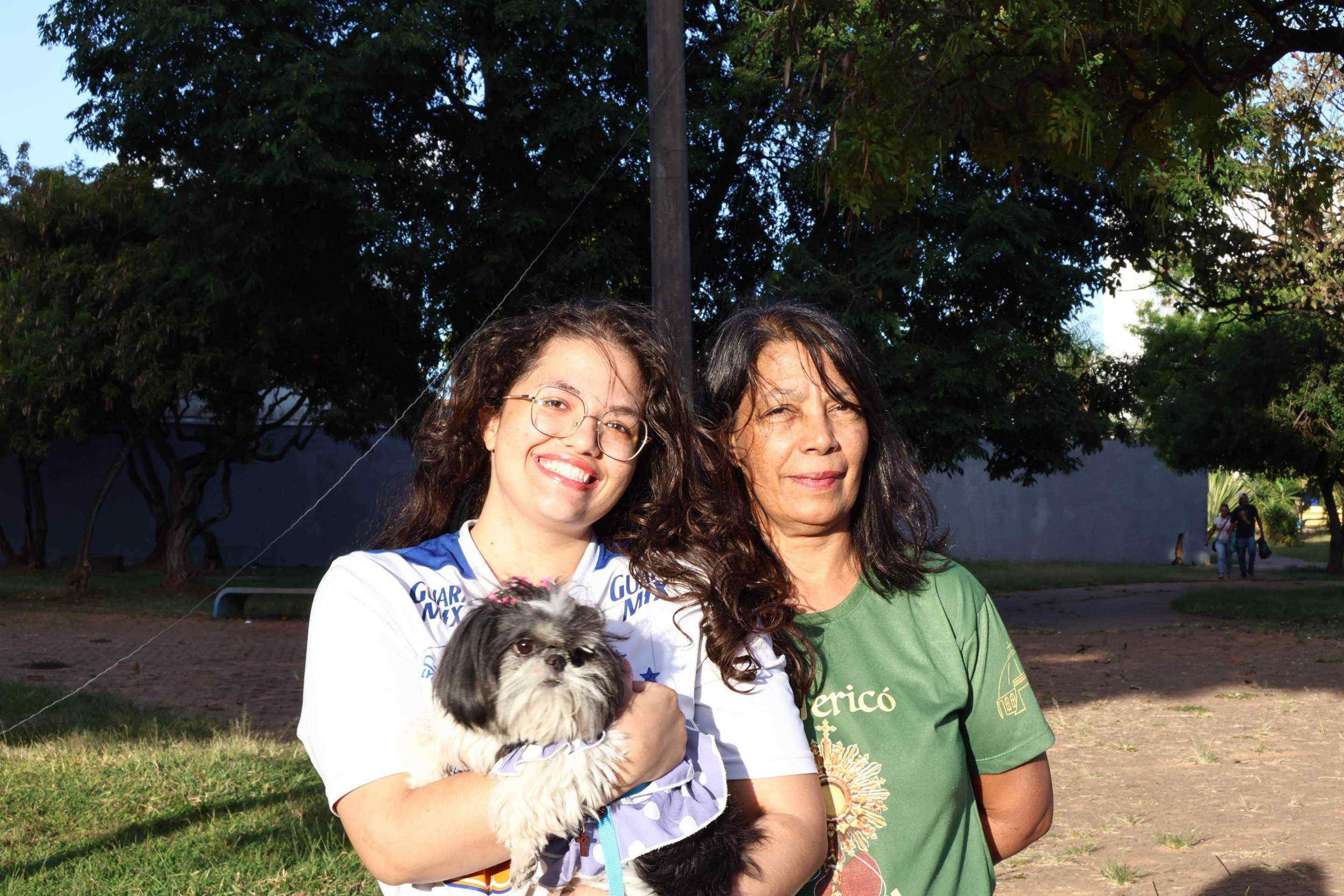  26/05/2025 Bruna Gaston CB/DA Press. Aniversário deTaguatinga. Praça do Bicalho, Maria Clara Pereira Dias e mãe Rejane Pereira       