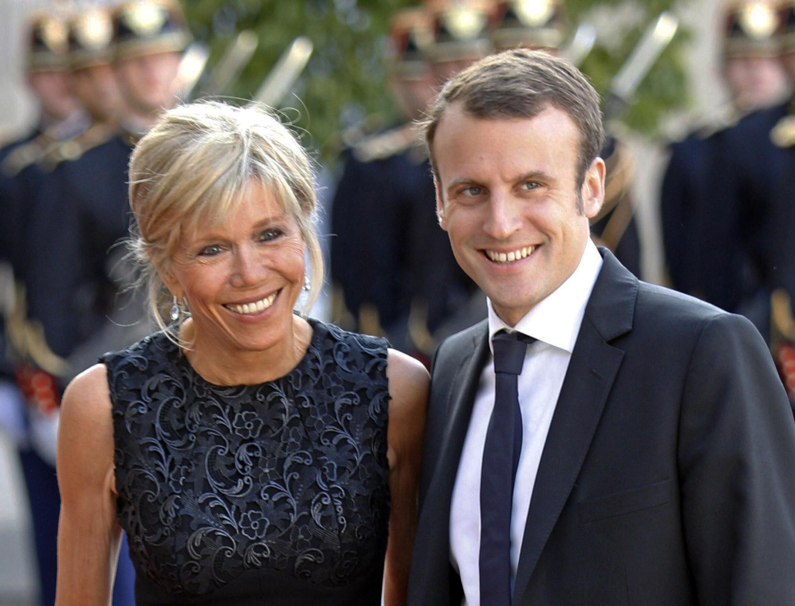 Brigitte Macron: Vídeo flagra primeira dama agredindo Emmanuel Macron