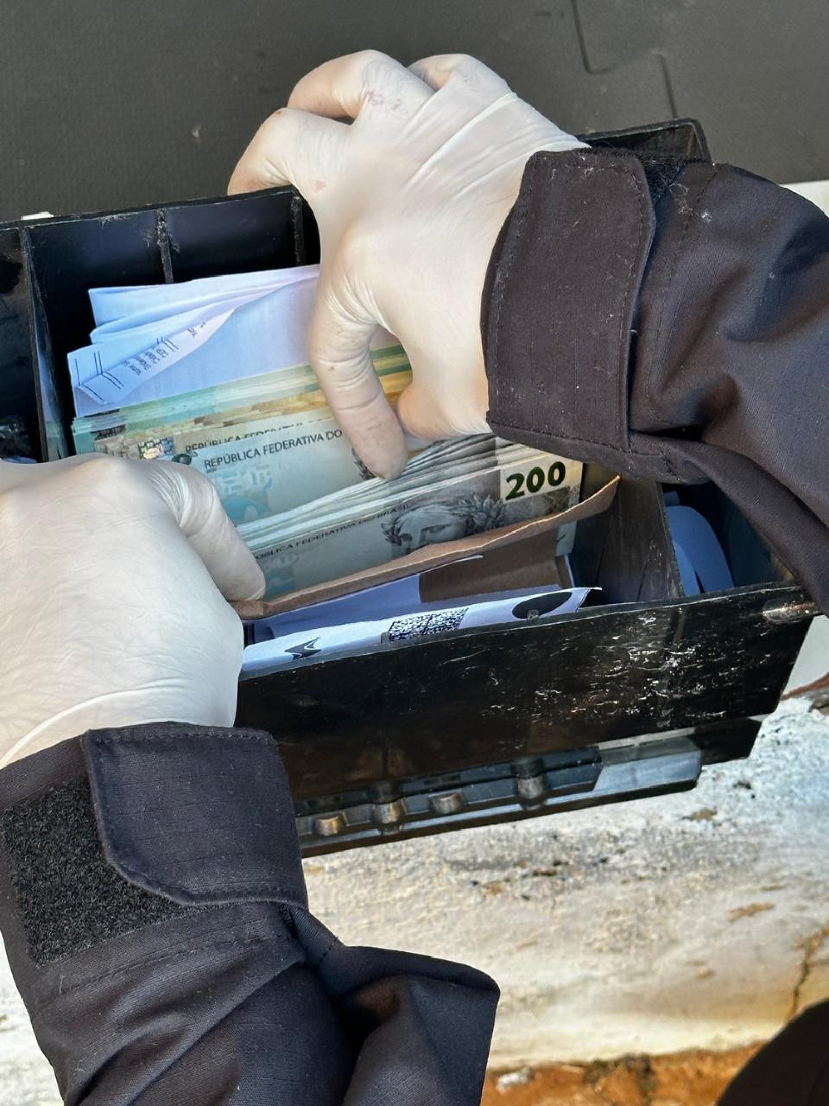 Organização criminosa era especializada na fabricação e distribuição de cédulas falsas em várias regiões do país