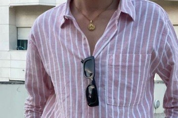 As blusas sociais com listras estão presentes no universo masculino