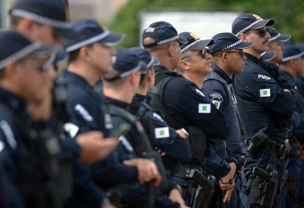  Ed Alves CB/DA Press