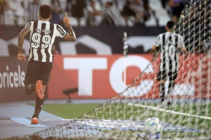 Igor Jesus (99) celebra o seu gol, que classificou o Botafogo às 8ªs da Liberta. Ao fundo, Savarino, o autor da assistência - (crédito: Foto: Vitor Silva/Botafogo) Igor Jesus (99) celebra o seu gol, que classificou o Botafogo às 8ªs da Liberta. Ao fundo, Savarino, o autor da assistência - (crédito: Foto: Vitor Silva/Botafogo)
