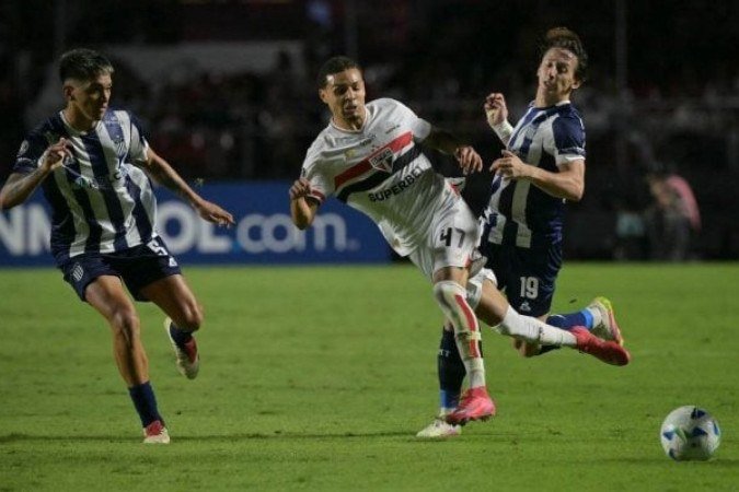 Matheus Alves diante do Talleres - (crédito: Foto: Divulgação/Conmebol) Matheus Alves diante do Talleres - (crédito: Foto: Divulgação/Conmebol)