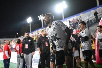 Neymar disputou a primeira partida como titular desde o retorno a sua lesão -  (crédito: Foto: Divulgação/RB Leipzig)