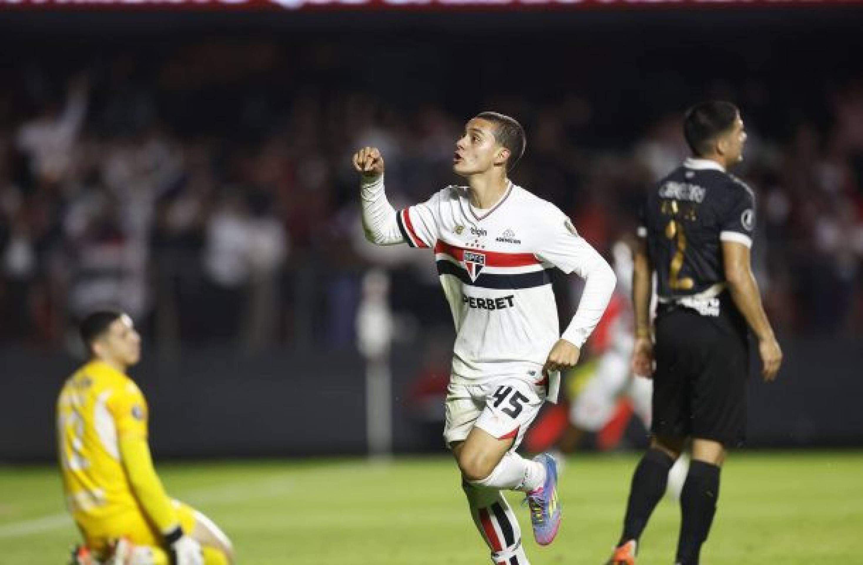 Lucca apresenta melhora e pode defender o São Paulo na Fonte Nova