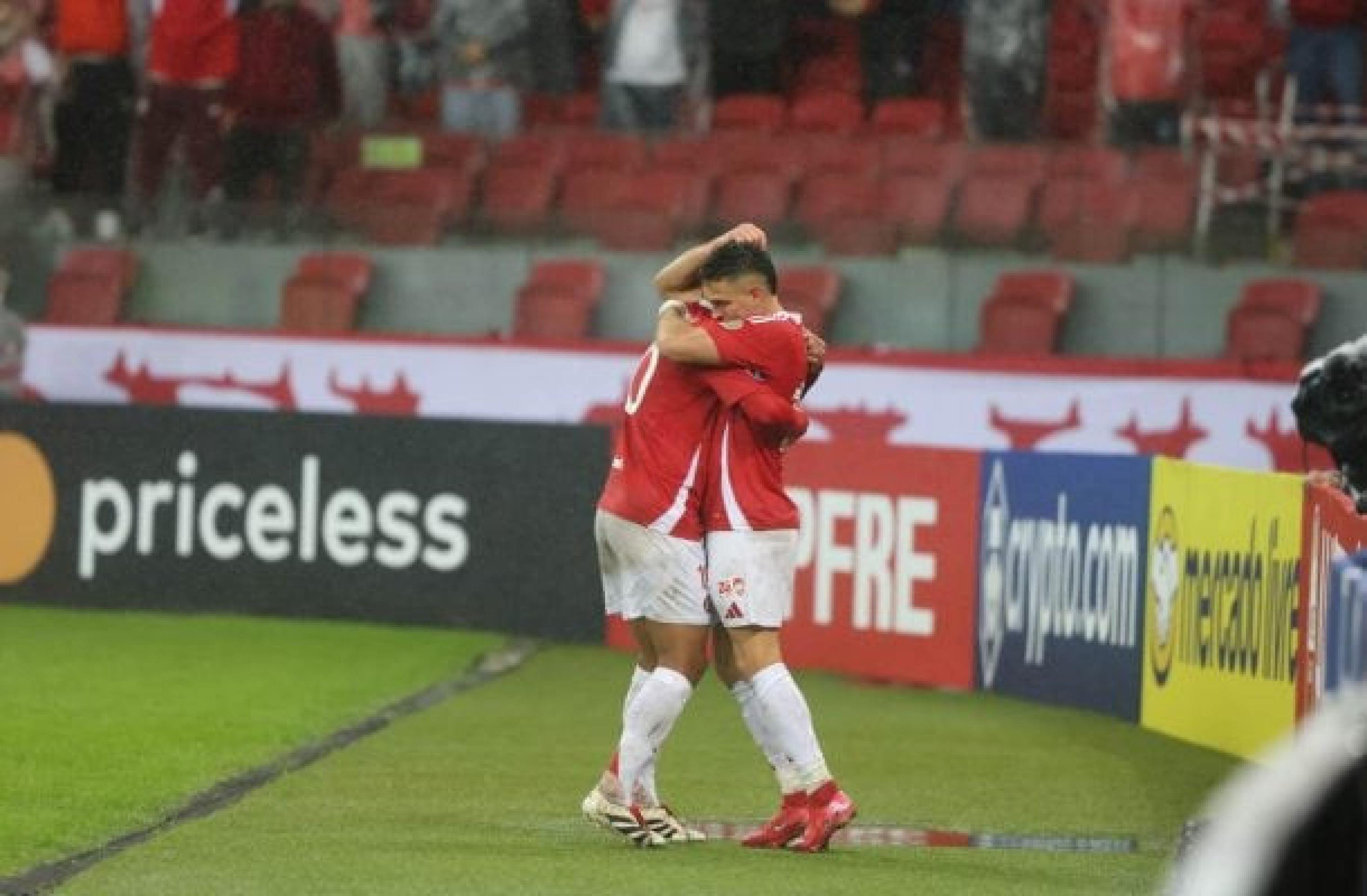 Borré decide e Alan Patrick analisa classificação do Inter na Libertadores: ‘Contamos com a sorte’ Borré decide e Alan Patrick analisa classificação do Inter na Libertadores: ‘Contamos com a sorte’
