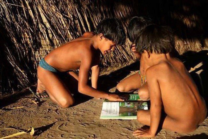 Durante o doutorado, Truduá Dorrico mapeou autores indígenas espalhados pelos biomas de todo o Brasil - (crédito: Arquivo pessoal) Durante o doutorado, Truduá Dorrico mapeou autores indígenas espalhados pelos biomas de todo o Brasil - (crédito: Arquivo pessoal)