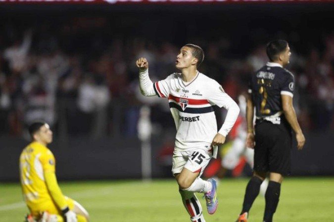 São Paulo terá retorno de jovem atacante - (crédito: Foto: Rubens Chiri e Paulo Pinto/Saopaulofc.net) São Paulo terá retorno de jovem atacante - (crédito: Foto: Rubens Chiri e Paulo Pinto/Saopaulofc.net)