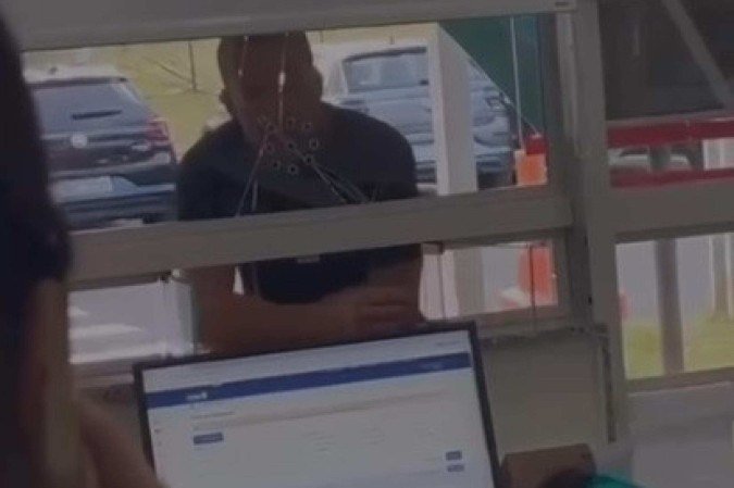 Homem foi preso em flagrante - (crédito: Reprodução) Homem foi preso em flagrante - (crédito: Reprodução)