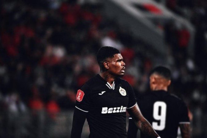 Khevin Fraga em ação com a camisa do Hibernians FC, de Malta - (crédito: Foto: Cliven Farrugia) Khevin Fraga em ação com a camisa do Hibernians FC, de Malta - (crédito: Foto: Cliven Farrugia)