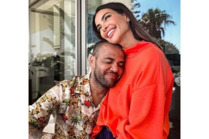 Daniel Alves e Joana Sanz - (crédito: Reprodução / Instagram) Daniel Alves e Joana Sanz - (crédito: Reprodução / Instagram)