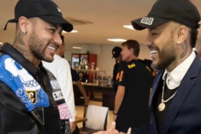 Sósia de Neymar passa por rinoplastia para ficar ainda mais parecido com astro do Santos - (crédito: Foto: Reprodução/Instagram) Sósia de Neymar passa por rinoplastia para ficar ainda mais parecido com astro do Santos - (crédito: Foto: Reprodução/Instagram)