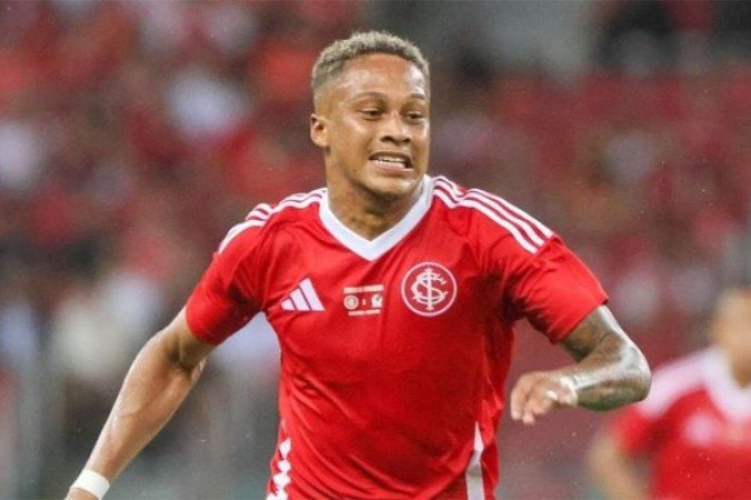 VITINHO - Substituiu Gustavo Prado no intervalo, melhorando o ímpeto do time pela direita  estava bem colocado para fazer o gol de empate.  NOTA 6,5. Foto: Ricardo Duarte / Internacional