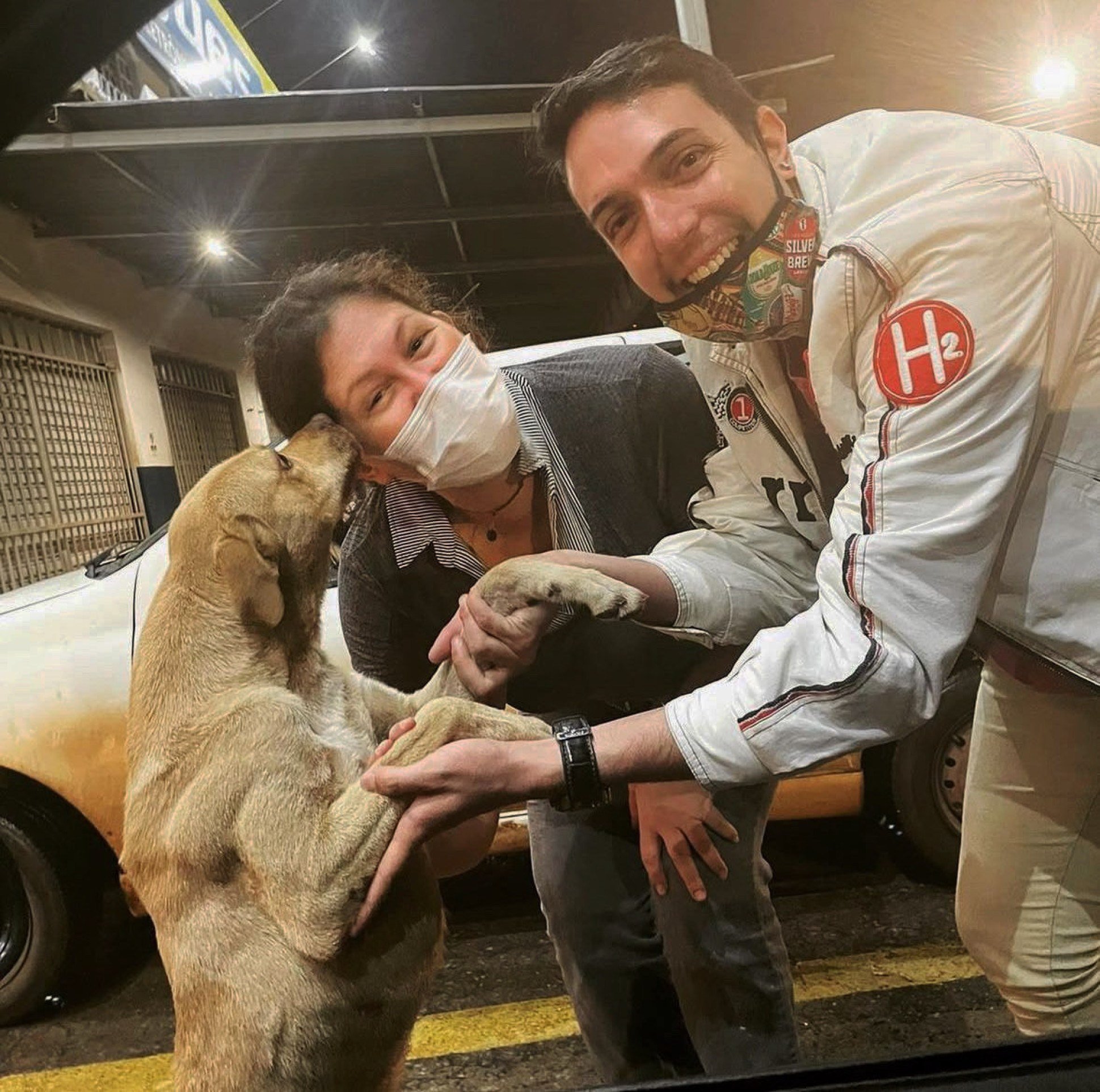 O Projeto ACR ajuda não só pessoas em situação de rua no DF, mas também seus companheiros de quatro patas