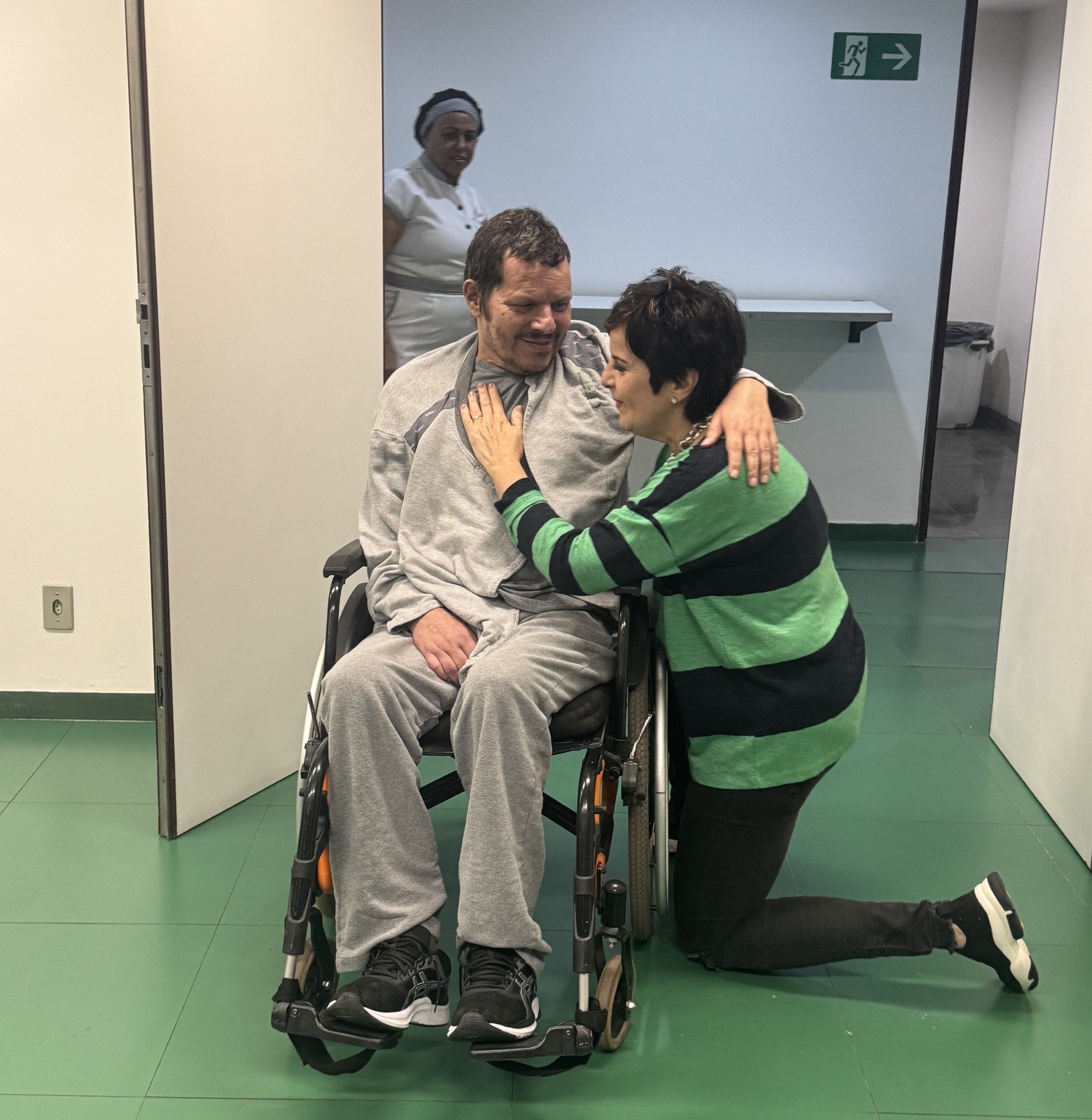  Leila Pinheiro e Toni Plat..o no Sarah     