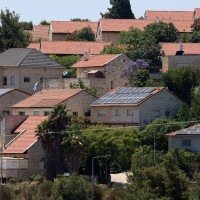 Casas do assentamento israelense de Psagot, na Cisjordânia, perto de Ramallah e de Al-Bireh -  (crédito: Zain Jaafar/AFP)