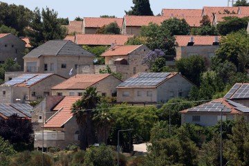 Casas do assentamento israelense de Psagot, na Cisjordânia, perto de Ramallah e de Al-Bireh -  (crédito: Zain Jaafar/AFP)