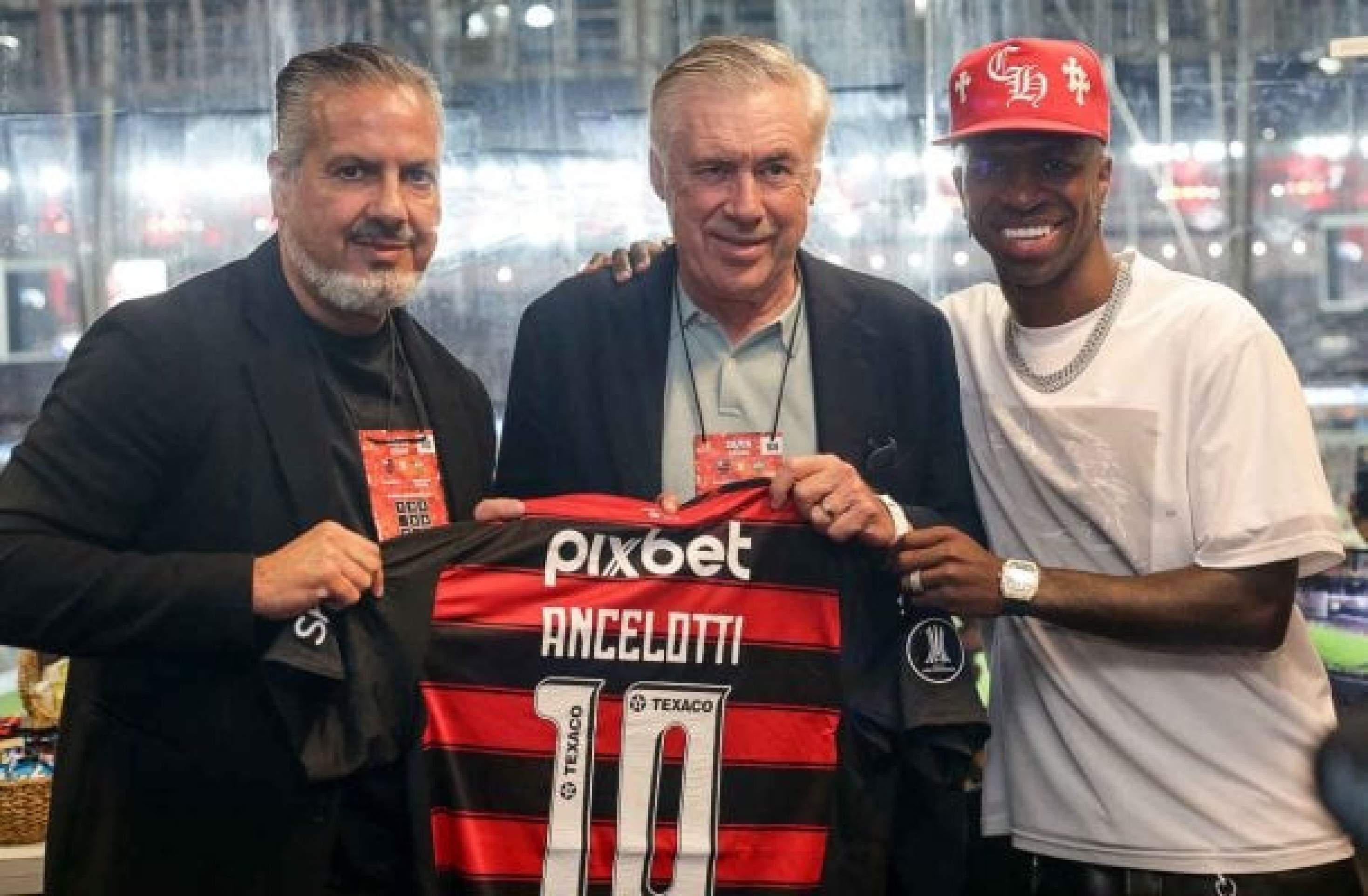Vini Jr e Ancelotti no Maracanã