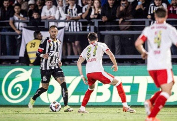 Foto: Raul Baretta/ Santos FC.