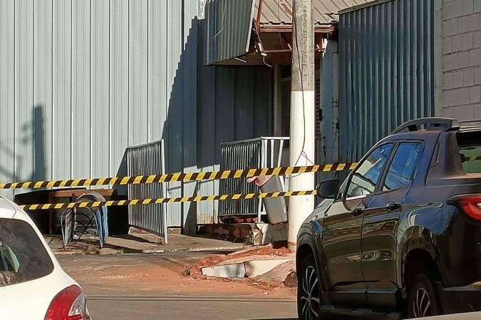 Local onde a vítima foi encontrada. Corpo ainda não foi retirado - (crédito: Material cedido ao Correio) Local onde a vítima foi encontrada. Corpo ainda não foi retirado - (crédito: Material cedido ao Correio)