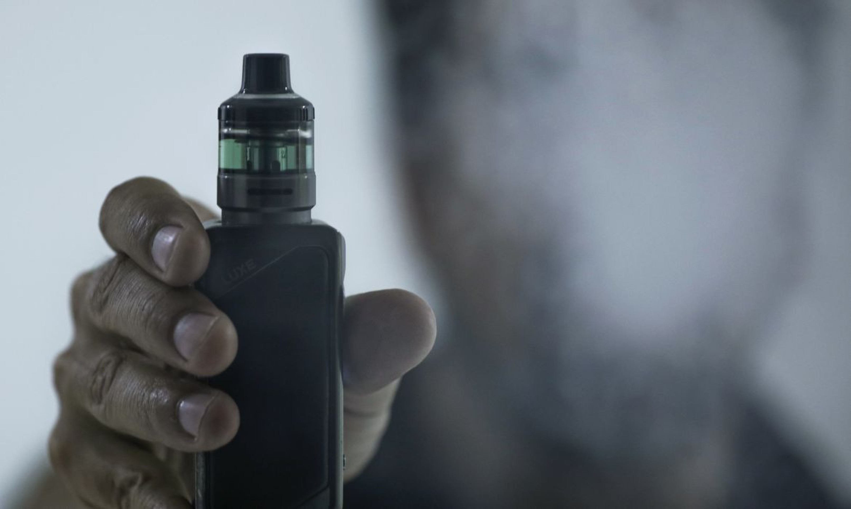 O que se sabe sobre o caso da jovem de 15 anos do DF que morreu por uso de vape 