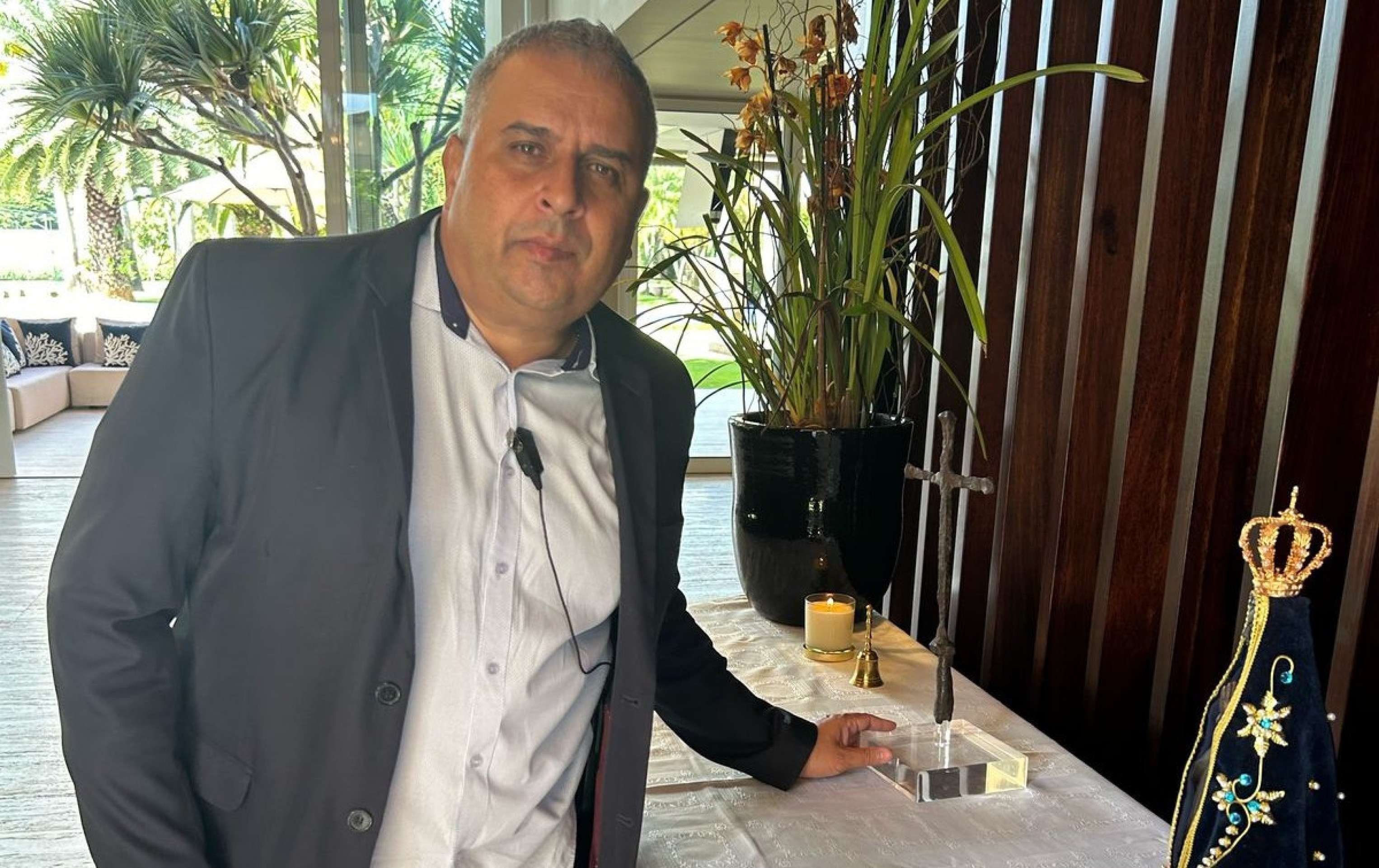 Ibaneis decreta luto oficial de três dias pela morte de motorista Ibaneis decreta luto oficial de três dias pela morte de motorista