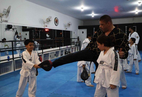 Bruna Gaston CB/DA Press