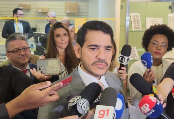 Messias pediu, ainda, tranquilidade aos beneficiários e reforçou os canais de atendimento: o aplicativo e site Meu INSS, o telefone 135 e, agora, os guichês dos Correios
 -  (crédito: Eduarda Esposito/CB/DA.Press)