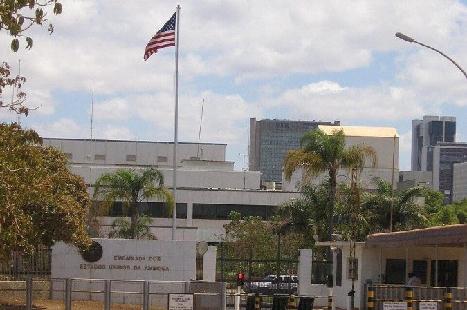 Embaixada repostou falas de autoridades americanas criticando a condenação do ex-presidente Jair Bolsonaro (PL) por golpe de Estado -  (crédito: Luis Dantas - wikimedia commons )