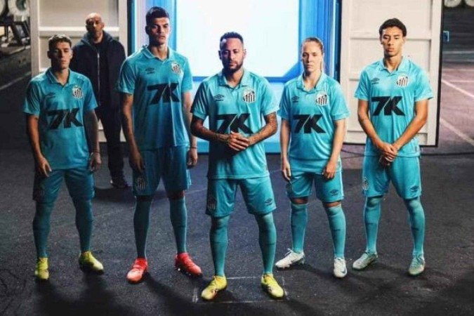 Santos lança camisa azul turquesa - (crédito: Reinaldo Campos/ Santos) Santos lança camisa azul turquesa - (crédito: Reinaldo Campos/ Santos)