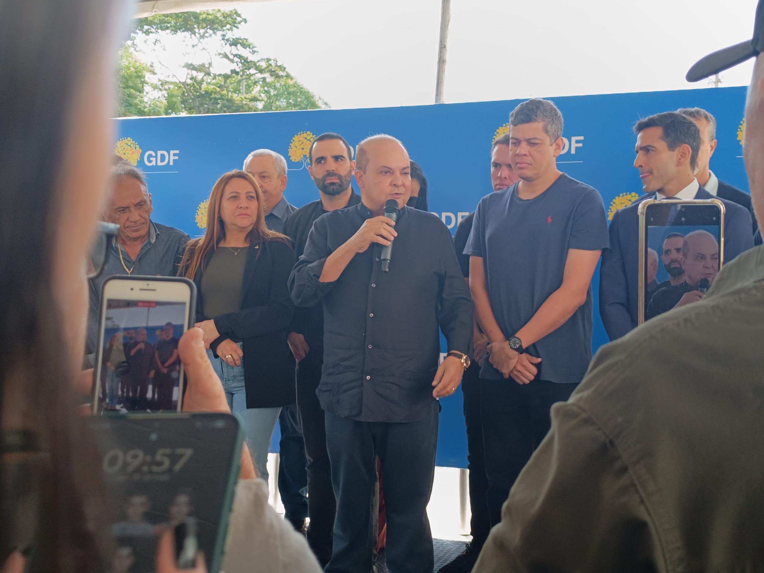 Ibaneis sobre greve dos professores: 