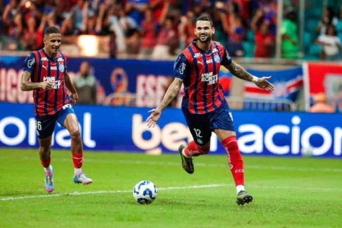 BAHIA - O time foi melhor em campo e fez por merecer o triunfo - Nota 7,0  - Foto: Rafael Rodrigues/EC Bahia