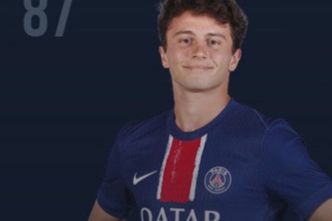 JOÃO NEVES – Brilhante na marcação, fechando o miolo da área e impecável na ajuda ao lateral. Mas com um algo a mais: a objetividade para virar o jogo e trabalhar na criação com Vitinha. NOTA 8,5. Foto: 