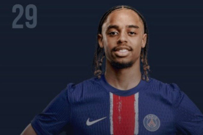 BARCOLA – Entrou no lugar de Doué logo após o terceiro gol. Mostrou muita disposição e vontade de aparecer, mas esteve um pouco afobado nos arremates. Quase fez um golaço, que teria sido um dos mais bonitos da Champions. NOTA 6,0. Foto: Divulgação PSG