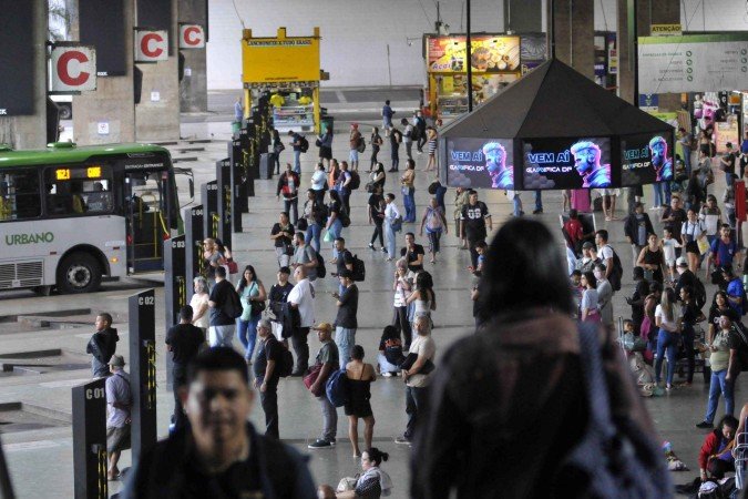 Emtoda a Ride-DF, são mais de 4 milhões de habitantes - (crédito: Minervino Júnior/CB/D.A.Press) Emtoda a Ride-DF, são mais de 4 milhões de habitantes - (crédito: Minervino Júnior/CB/D.A.Press)