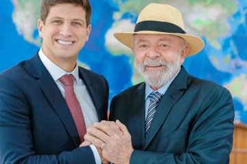 João Campos e Lula  -  (crédito: Ricardo Stuckert/Reprodução )