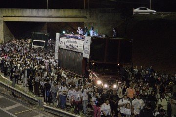  Grupo saiu da Paróquia São Sebastião, no Gama, até a Igrejinha Nossa Senhora de Fátima, na 307/308 Sul -  (crédito: PASCOM da Paróquia São Sebastião do Gama )