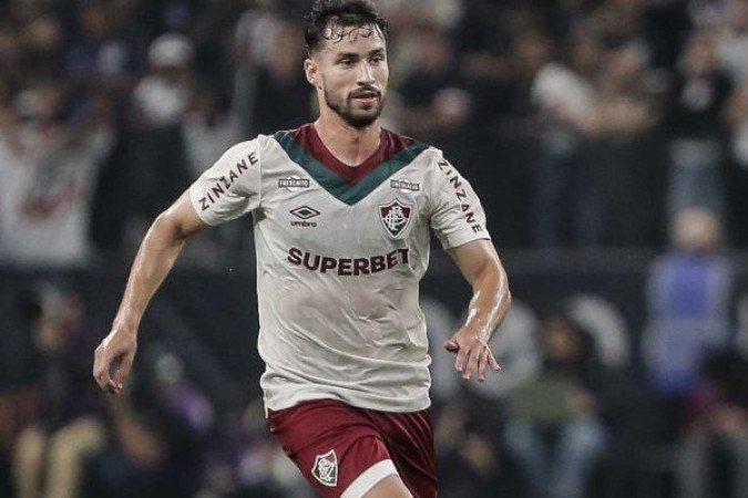 MARTINELLI -  Mais uma atuação correta do volante, que foi muito bem nas transições ofensivas e não comprometeu na marcação. NOTA: 6,5. Foto: Lucas Merçon/Fluminense