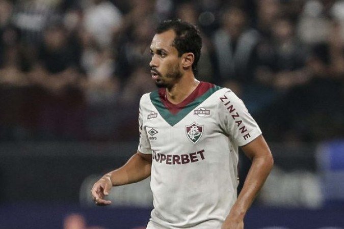 LIMA - Entrou na etapa final para preencher o meio de campo e teve uma atuação segura. NOTA: 6,0.Foto: Lucas Merçon/Fluminense